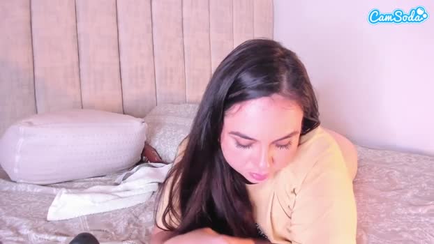 yurihipshot love Webcam SHOW @ 30-11-2023