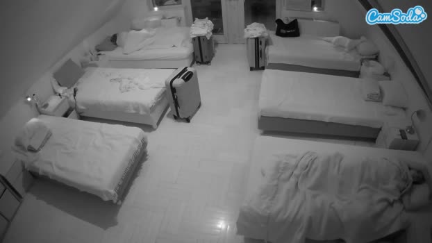 voyeurcam-julmodels-bed-6 kiss Webcam SHOW @ 30-11-2023