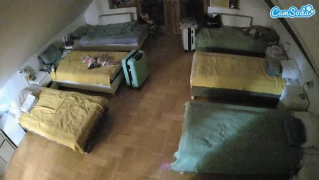voyeurcam-julmodels-bed-6 suckshow Webcam SHOW @ 02-12-2023