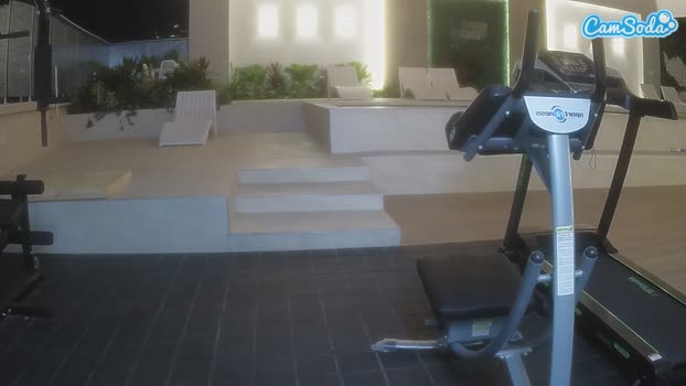 voyeurcam-casa-salsa-gym-bike