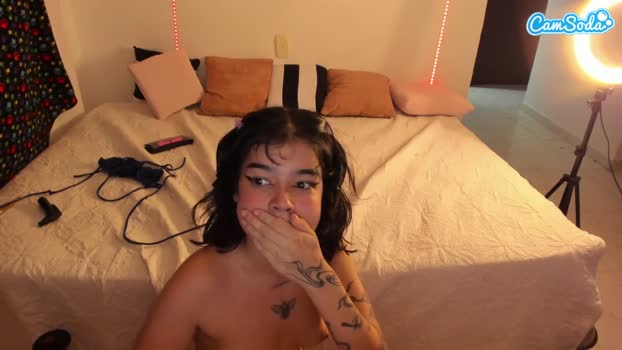 susie-evilvodevil18 fingering Webcam SHOW @ 08-12-2023