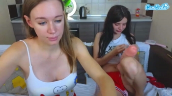 witches22 Pretty Webcam SHOW @ 08-12-2023