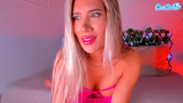 meghanwolf wet Webcam SHOW @ 15-12-2023