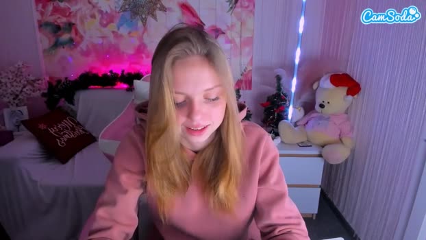 lauracherrys Download Webcam SHOW @ 18-12-2023