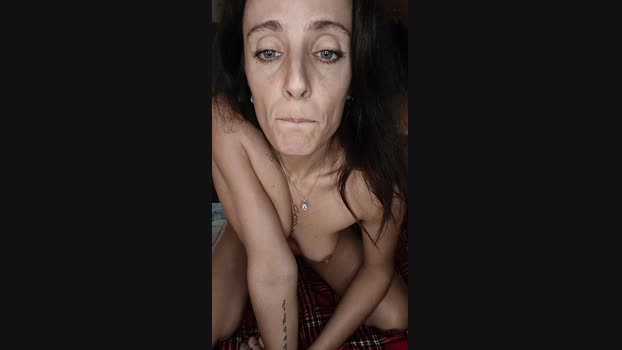 Caledoniax2 horny Webcam SHOW @ 29-12-2023