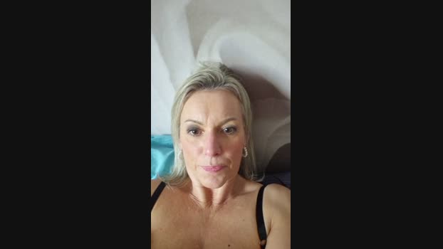 sweetladyhot820 natural Webcam SHOW @ 08-01-2024