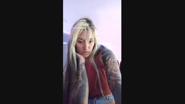 Kitty_goddess lick Webcam SHOW @ 09-01-2024