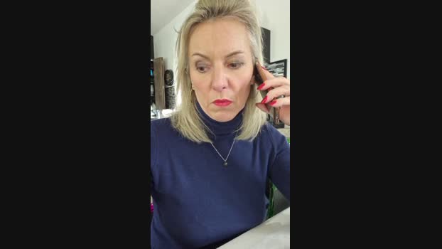 sweetladyhot820 kissing Webcam SHOW @ 18-01-2024