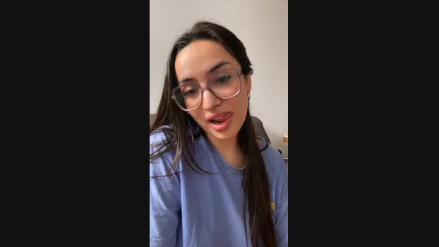 Latinaakita4 kissing Webcam SHOW @ 22-01-2024
