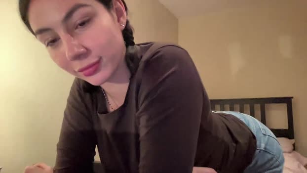 Friendzzone sucktits Webcam SHOW @ 31-01-2024