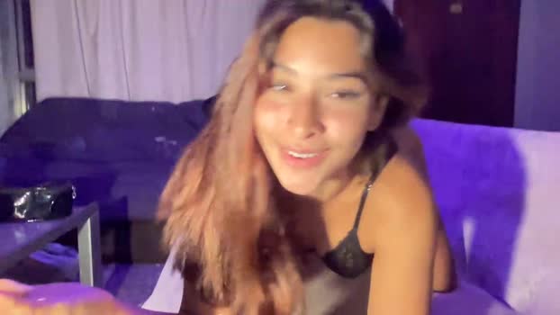 beeluuu legs Webcam SHOW @ 01-02-2024
