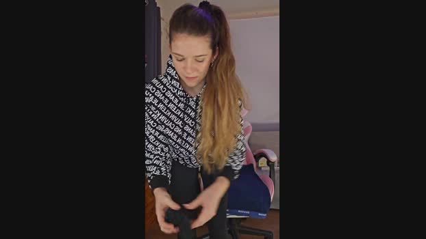 lucie_mehott prettyface Webcam SHOW @ 06-02-2024