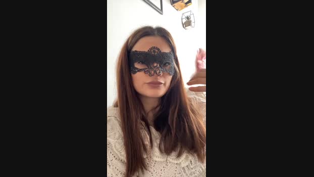 Evelyn909 horny Webcam SHOW @ 19-02-2024