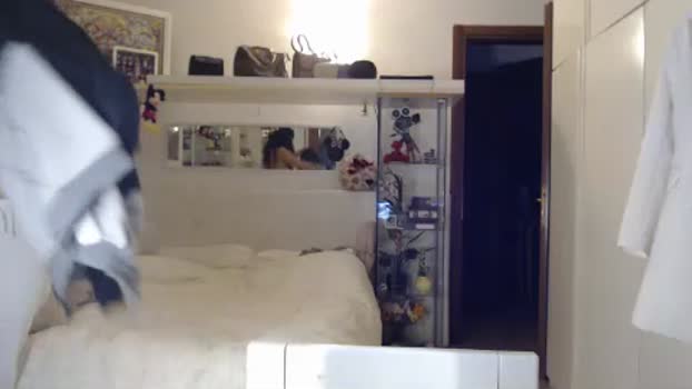 auri5hot fingering Webcam SHOW @ 18-02-2024