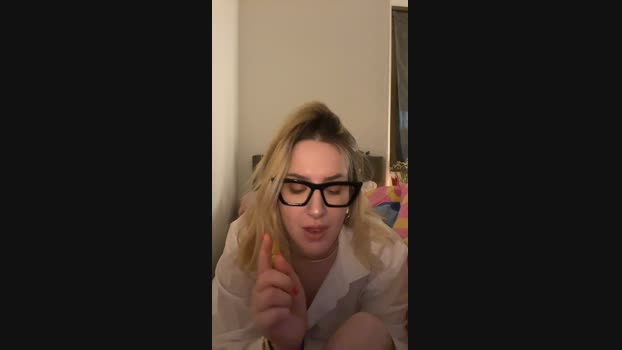 Mini97X natural Webcam SHOW @ Cam4 04-04-2024