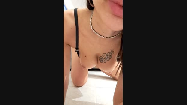 Sexy___Morena naked Webcam SHOW @ Cam4 17-04-2024