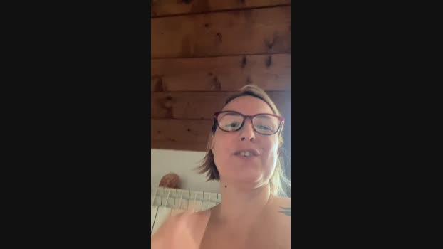 lucestellata moan Webcam SHOW @ Cam4 19-04-2024