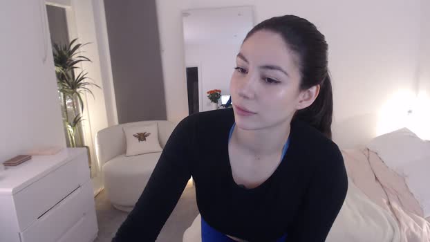 Friendzzone bigass Webcam SHOW @ Cam4 23-04-2024