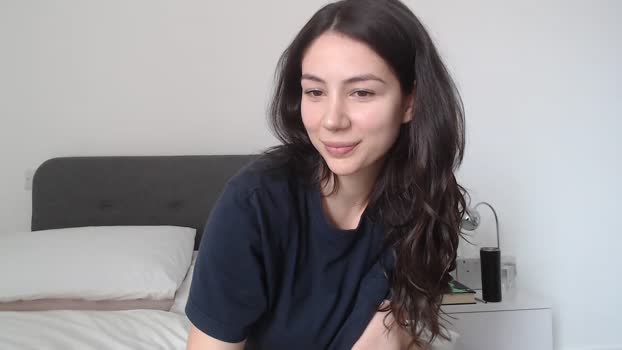 Friendzzone Naked Webcam SHOW @ Cam4 06-05-2024
