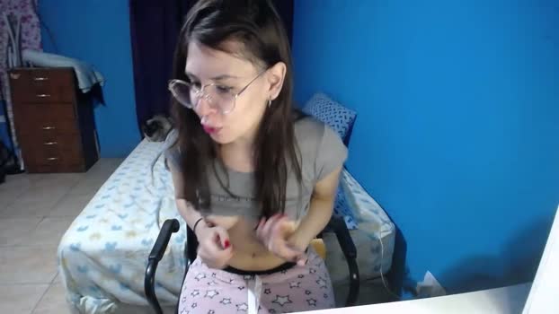 zzwei7 spank Webcam SHOW @ Cam4 09-05-2024