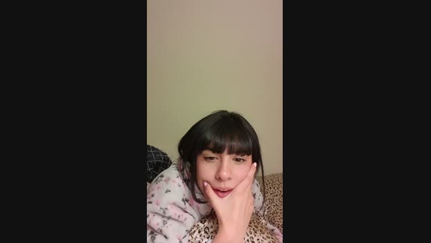 estrella4332 prettyface Webcam SHOW @ Cam4 18-05-2024