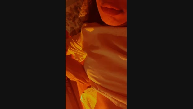 Aloneathome22 natural Webcam SHOW @ Cam4 01-06-2024