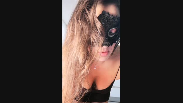 Paola_1985 sucktits Webcam SHOW @ Cam4 16-06-2024