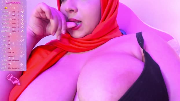 ThanaHaluff Webcam Webcam SHOW @ Cam4 25-06-2024