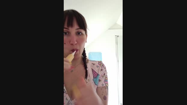 TuttiFrutty35 suck Webcam SHOW @ Cam4 30-06-2024