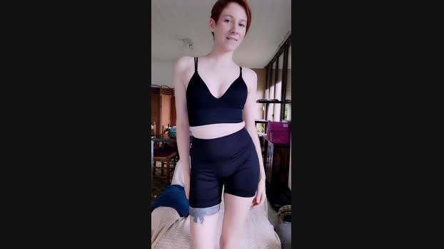 Caliiie_of strip Webcam SHOW @ Cam4 04-07-2024
