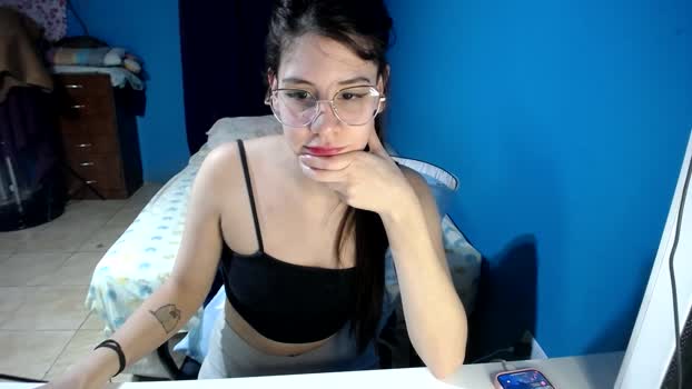 zzwei7 naked Webcam SHOW @ Cam4 06-07-2024
