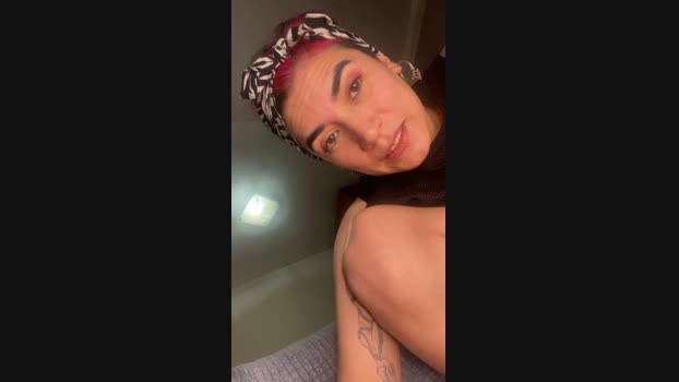 Madamepiaceri strip Webcam SHOW @ Cam4 22-07-2024