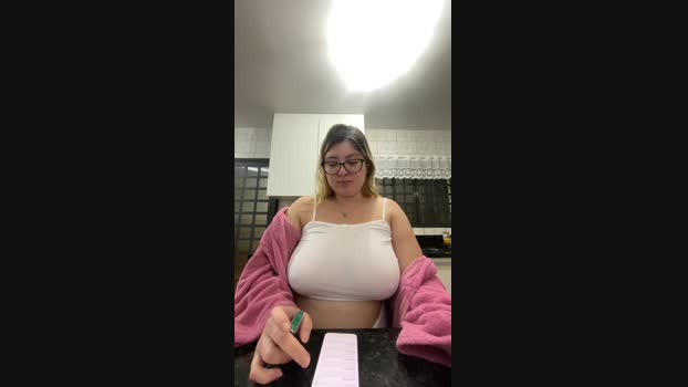 alicemonteiro toys Webcam SHOW @ Cam4 30-07-2024