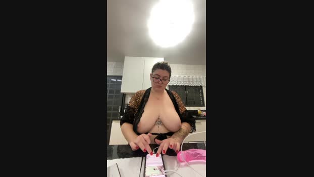 alicemonteiro kiss Webcam SHOW @ Cam4 02-08-2024