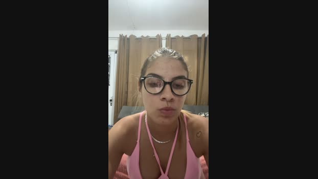 beatri6 Show Webcam SHOW @ Cam4 23-08-2024
