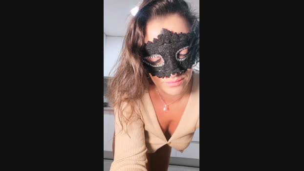Paola_1985 tits Webcam SHOW @ Cam4 26-08-2024