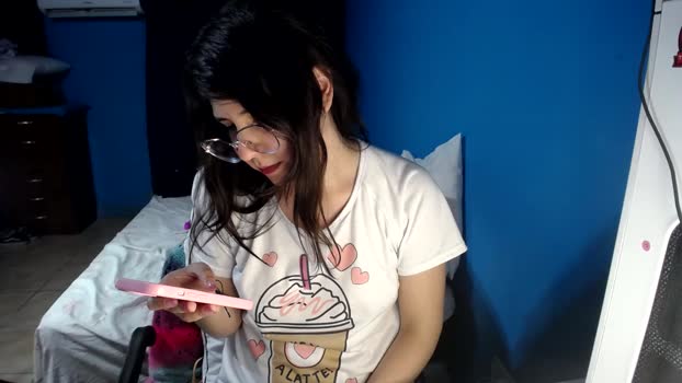 zzwei7 sexygirl Webcam SHOW @ Cam4 03-10-2024