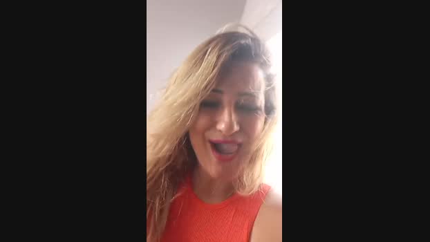Vivialves spanking Webcam SHOW @ Cam4 04-10-2024