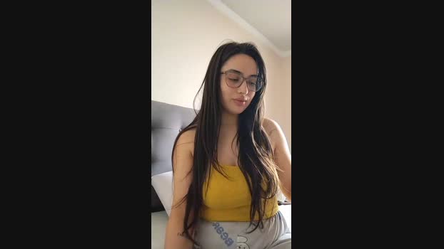 Latinaakita4 sweet Webcam SHOW @ Cam4 12-10-2024