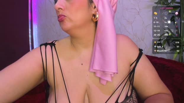 HijabiMilf kissing Webcam SHOW @ Cam4 13-10-2024