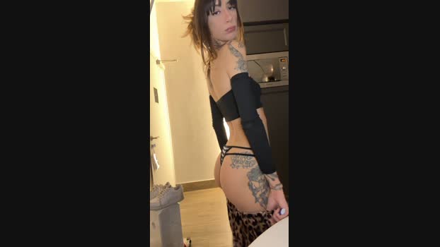 Norahawtin fuckass Webcam SHOW @ Cam4 19-11-2024