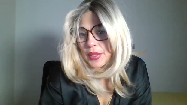 Ladysu horny Webcam SHOW @ Cam4 20-11-2024