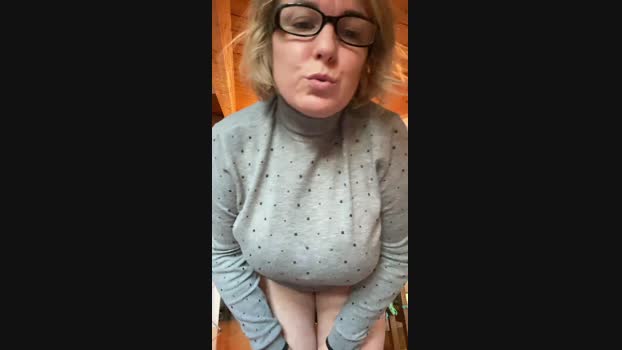 lucestellata suckshow Webcam SHOW @ Cam4 22-11-2024