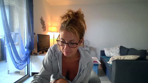 lynexxx bigtoys Webcam SHOW @ Cam4 27-11-2024