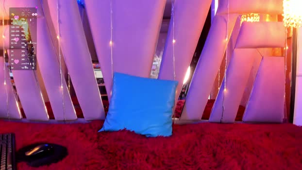 HijabiMilf kissing Webcam SHOW @ Cam4 30-11-2024