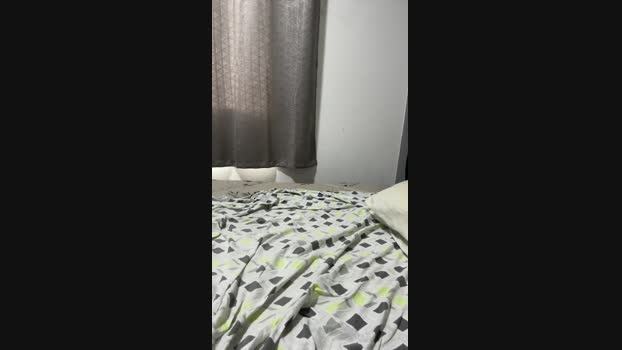 Larissa__ kissing Webcam SHOW @ Cam4 04-12-2024