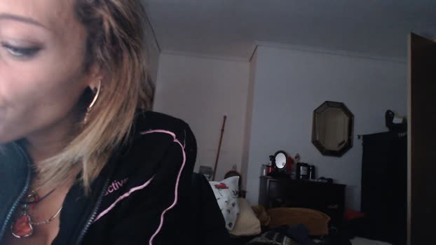Saretta23 amateur Webcam SHOW @ Cam4 09-12-2024