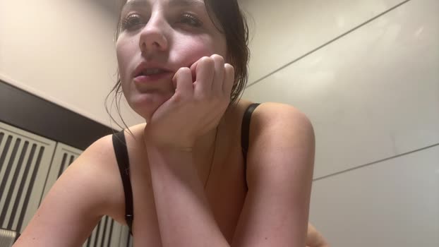 Monicrem cute Webcam SHOW @ Cam4 13-12-2024