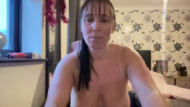 Hotbabe2019 wet Webcam SHOW @ Cam4 16-12-2024