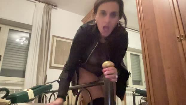 martinabigst cute Webcam SHOW @ Cam4 16-12-2024